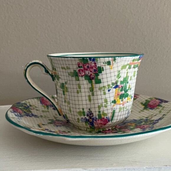VTG Royal Winton China "Pelham" Grimwades Teacup & Saucer, Floral Pixel - Picture 2 of 10